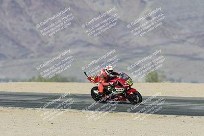 media/Dec-07-2025-CVMA (Sun) [[3e7d2de5dc]]/Race 9-Formula UL Shootout/